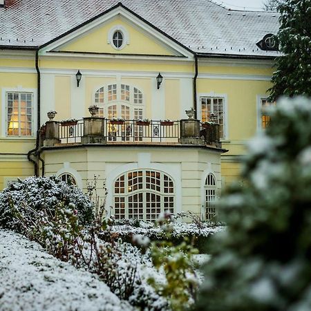 Szidonia Castle Hotel Rojtokmuzsaj Luaran gambar